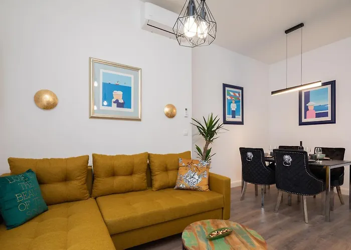 Luxury With Patio In The Heart Of Split