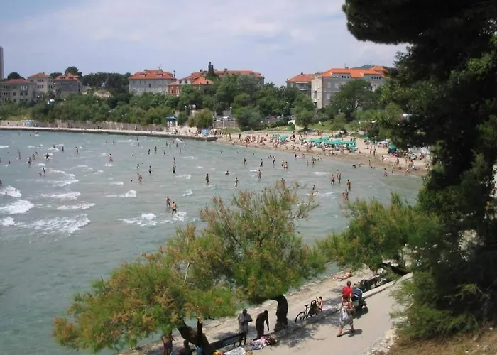 Appartement Luxury With Patio In The Heart Of *