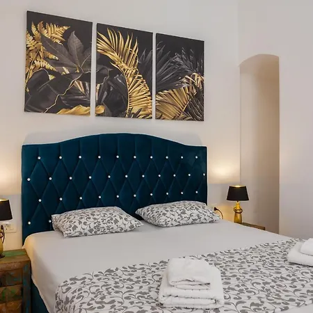 Luxury With Patio In The Heart Of Spalato