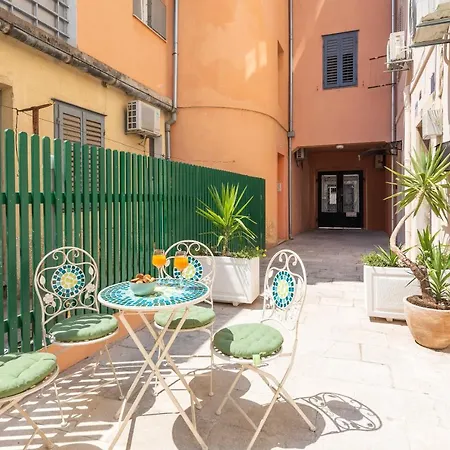 Luxury With Patio In The Heart Of * Spalato