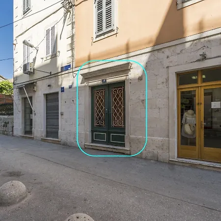 Luxury With Patio In The Heart Of Appartamento Spalato