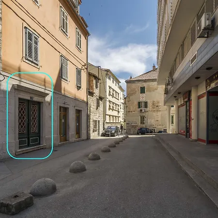 Luxury With Patio In The Heart Of Spalato