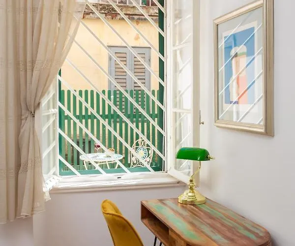 Appartamento Luxury With Patio In The Heart Of