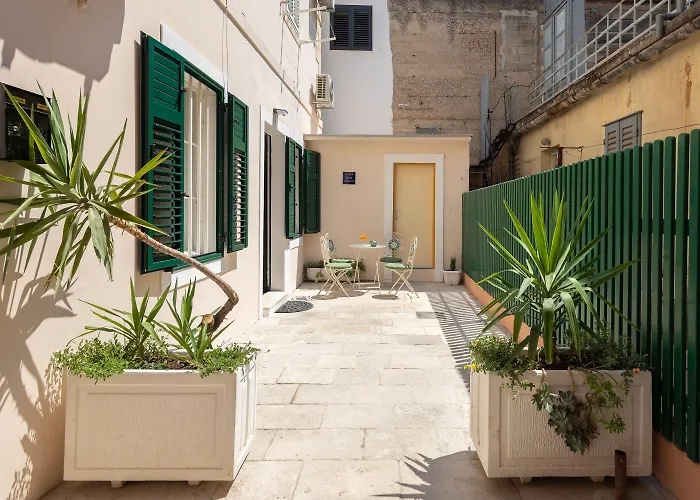 Luxury With Patio In The Heart Of Spalato